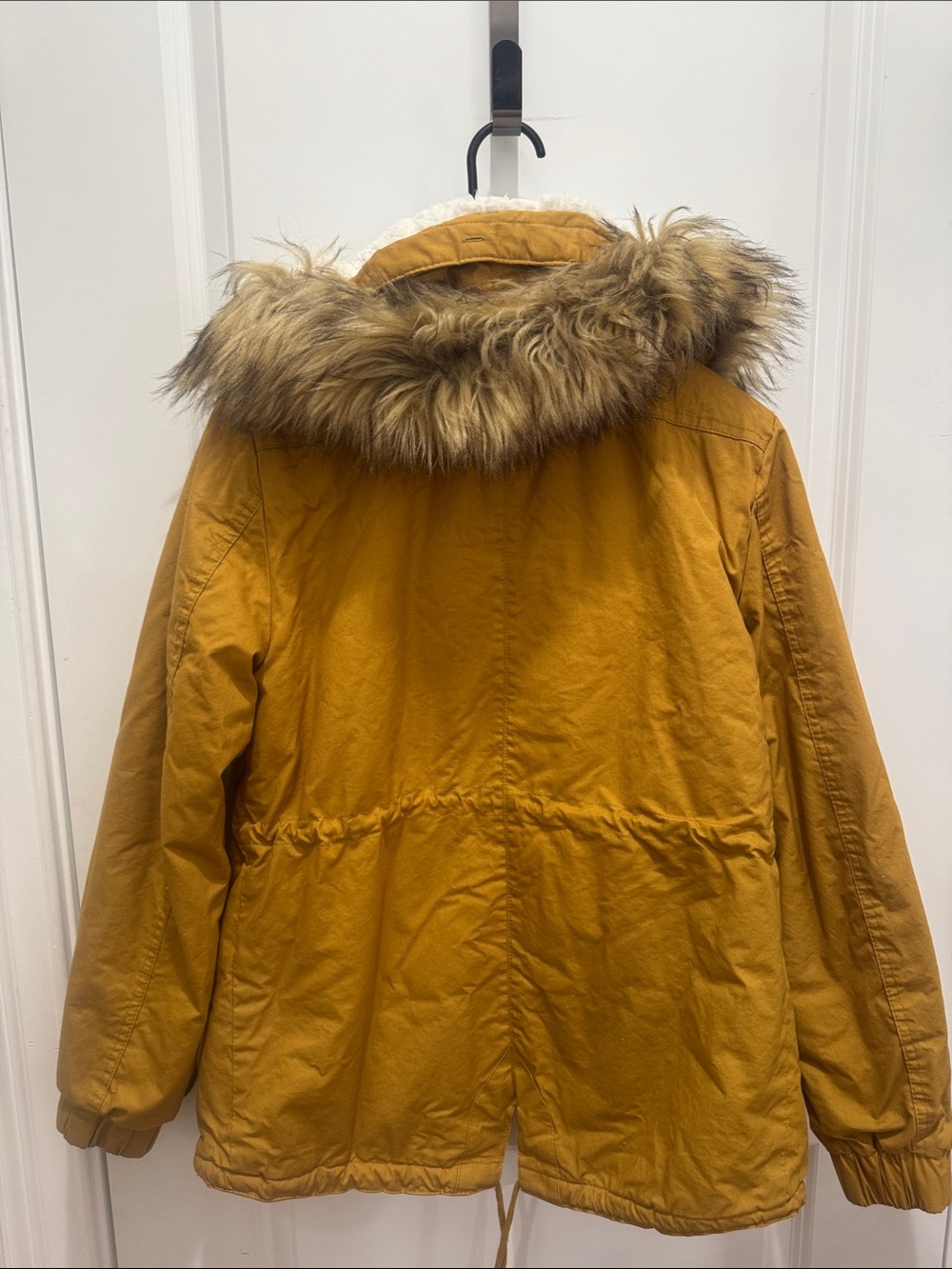 Love Tree Mustard Faux-Fur Trim Sherpa-Lined Utility Parka - Picture 3 of 3